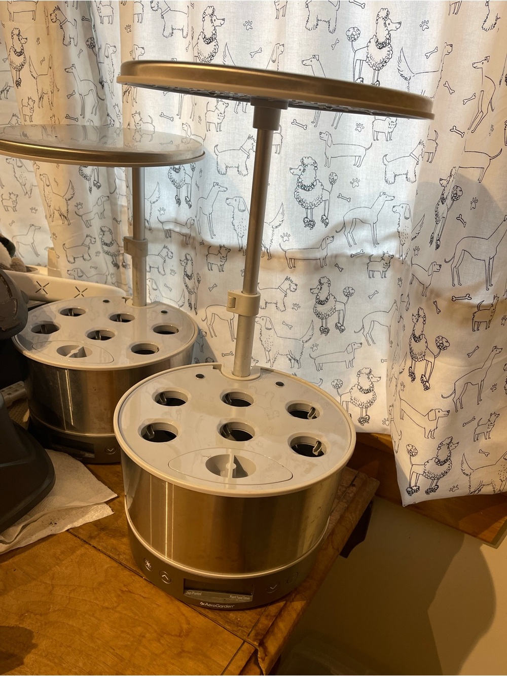 Aerogarden Harvest Elite | 2 units plus accessories